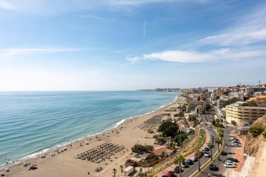 Magnificas Vistas Al Mar Lejlighed Benalmádena Eksteriør billede